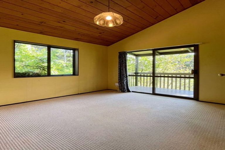 Photo of property in 17 Kay Road, Swanson, Auckland, 0614