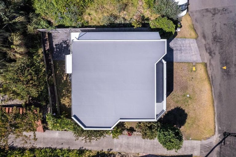 Photo of property in 17a Groves Road, Raumati Beach, Paraparaumu, 5032