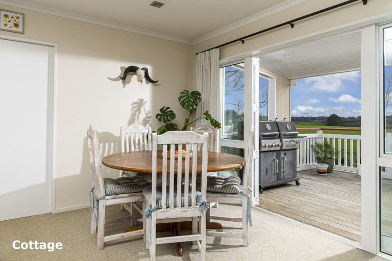 Photo of property in 76 Muriwai Road, Muriwai, 0881