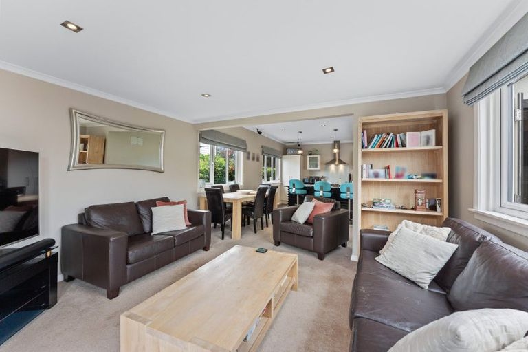 Photo of property in 11 Hathaway Avenue, Boulcott, Lower Hutt, 5010