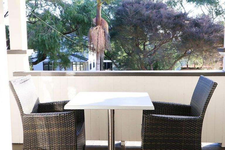 Photo of property in 18 Charlton Avenue, Mount Eden, Auckland, 1024