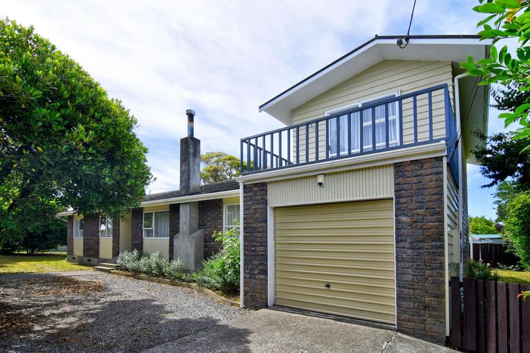 Photo of property in 49 Roberts Road, Lansdowne, Masterton, 5810