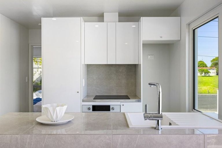 Photo of property in 9 Lappington Road, Otara, Auckland, 2023