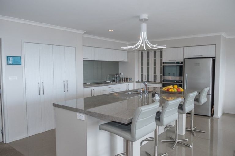 Photo of property in 6 Christine Drive, Coopers Beach, 0420