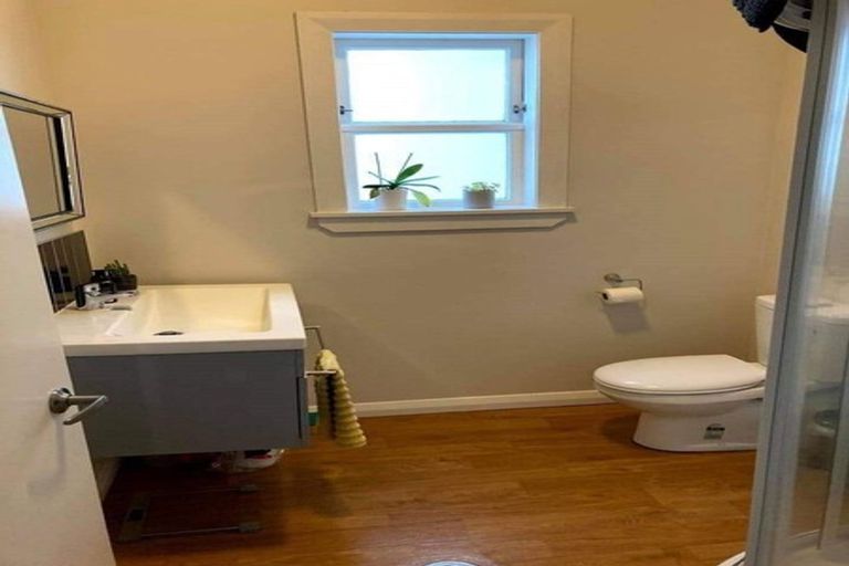 Photo of property in 52 Ellice Street, Mount Victoria, Wellington, 6011