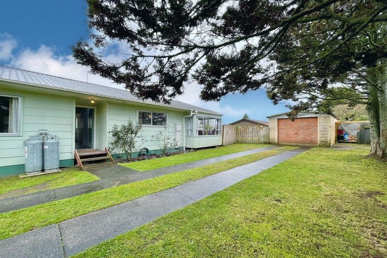 Photo of property in 12 Bedford Place, Tokoroa, 3420