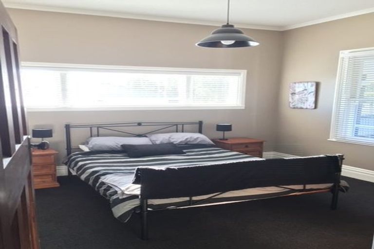 Photo of property in 79 Bridle Path Road, Heathcote Valley, Christchurch, 8022