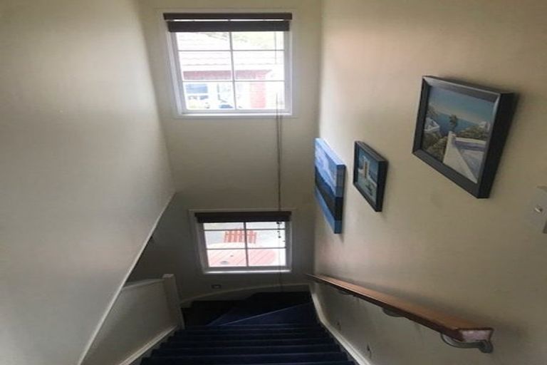 Photo of property in 12 Burnham Street, Seatoun, Wellington, 6022