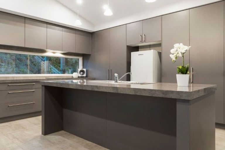 Photo of property in 278 Lakes Boulevard, Pyes Pa, Tauranga, 3112