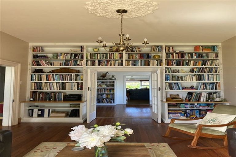 Photo of property in 55 Dallington Terrace, Dallington, Christchurch, 8061