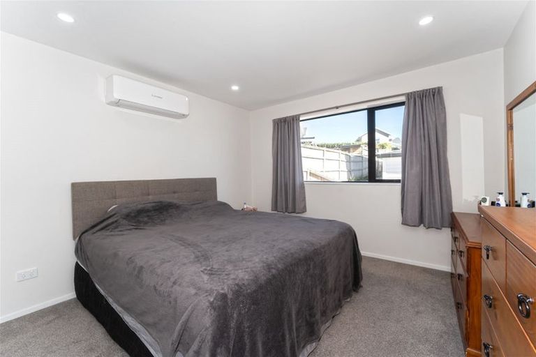 Photo of property in 13c Keiha Crescent, Massey, Auckland, 0614
