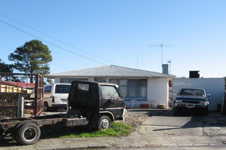 Photo of property in 13 Bolton Place, Otara, Auckland, 2023