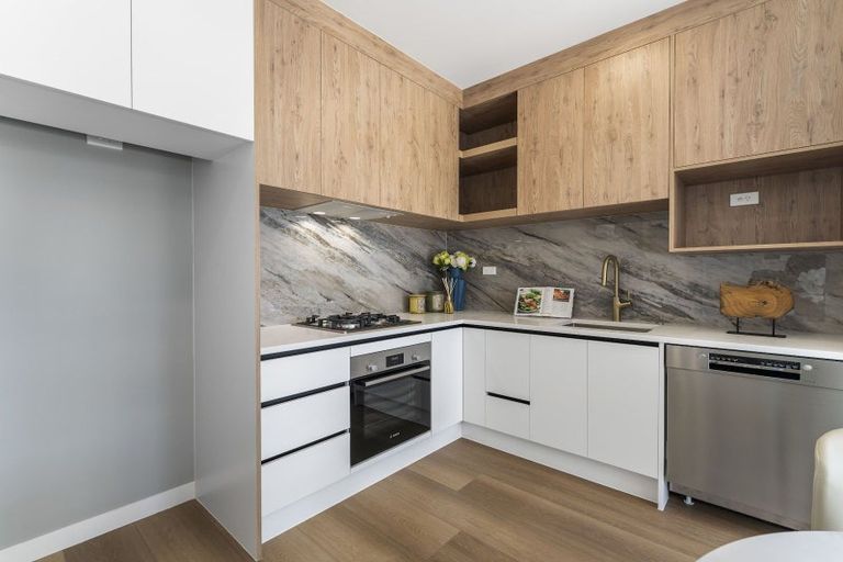 Photo of property in 4 Aituaa Road, Pukekohe, 2120