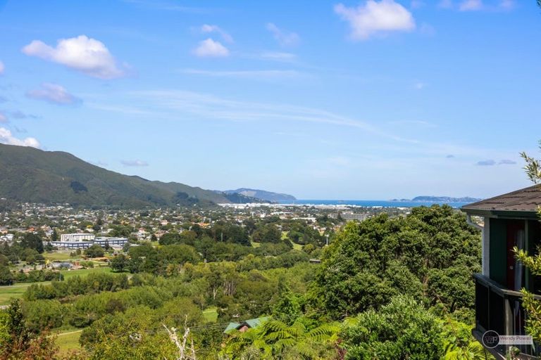 Photo of property in 28 Gurney Road, Kelson, Lower Hutt, 5010