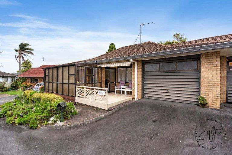 Photo of property in 10/15 Don Street, Papakura, 2110