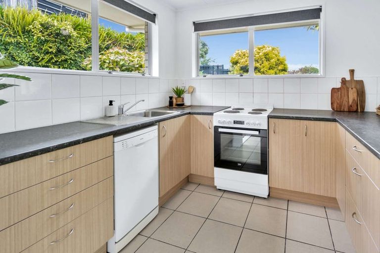 Photo of property in 41 Sherwood Street, Bellevue, Tauranga, 3110
