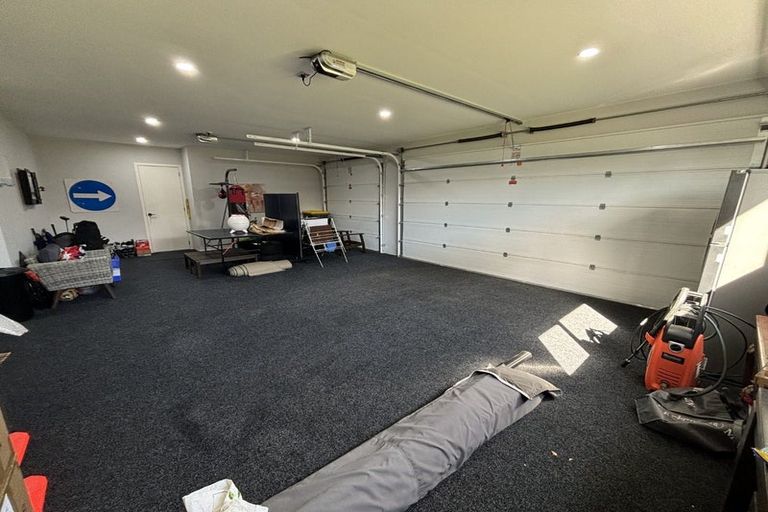 Photo of property in 17 Rowles Road, Pukekohe, 2120