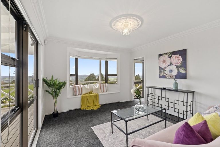 Photo of property in 320 Creightons Road, Clevedon, Papakura, 2582