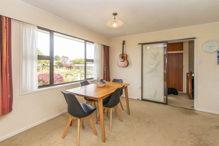 Photo of property in 4 Pokaka Place, Inglewood, 4330