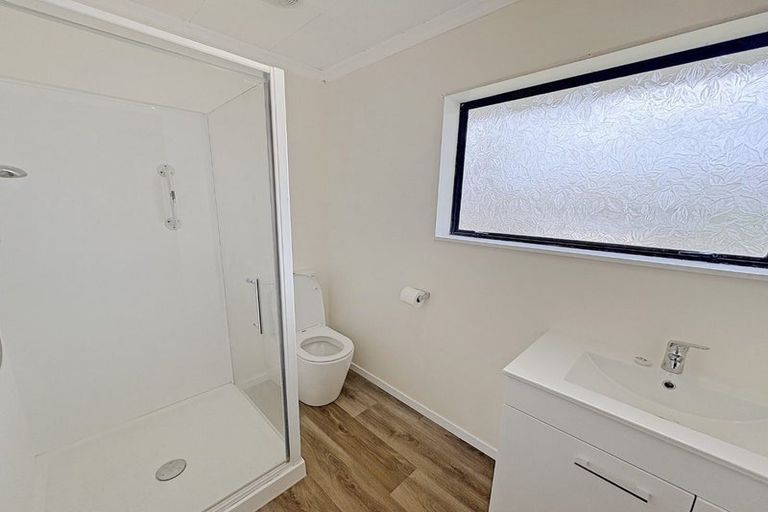 Photo of property in 11 Mccallum Street, Dannevirke, 4930