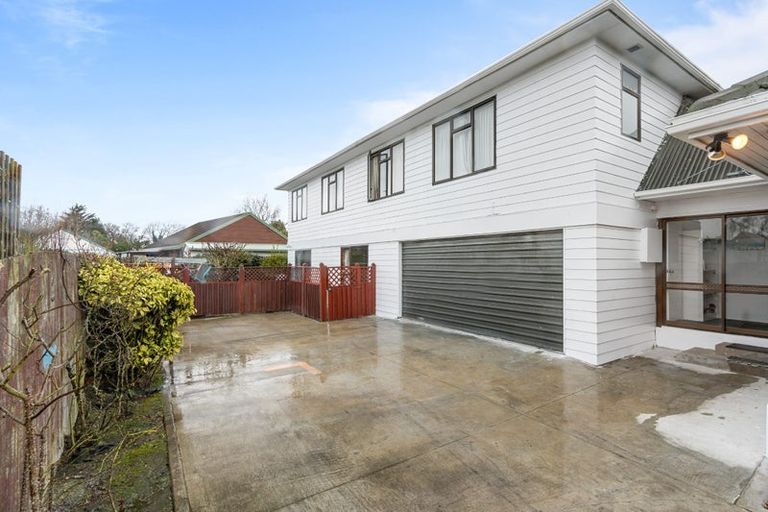 Photo of property in 22 Field Terrace, Upper Riccarton, Christchurch, 8041