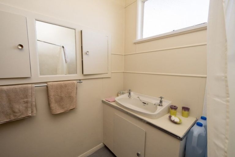 Photo of property in 22 Caulfeild Street, Ranfurly, 9332