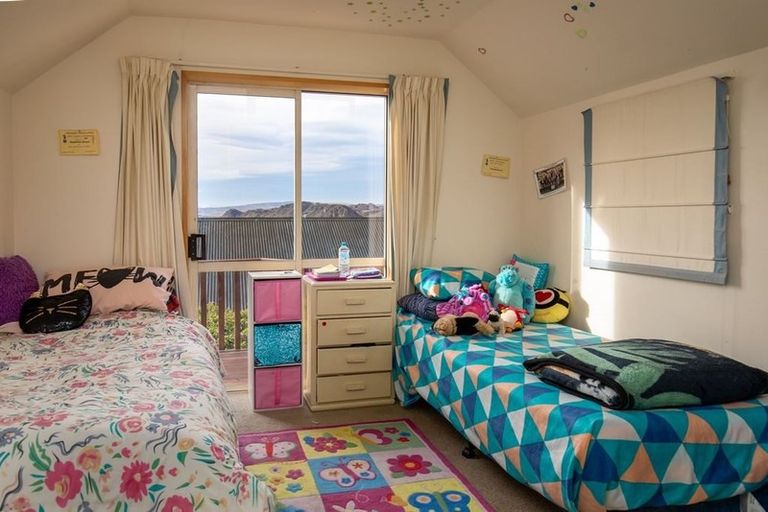 Photo of property in 37 Kamaka Crescent, Bridge Hill, Alexandra, 9320