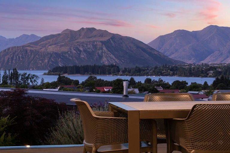 Photo of property in Meadowstone Alpha Series, 106 West Meadows Drive, Wanaka, 9305