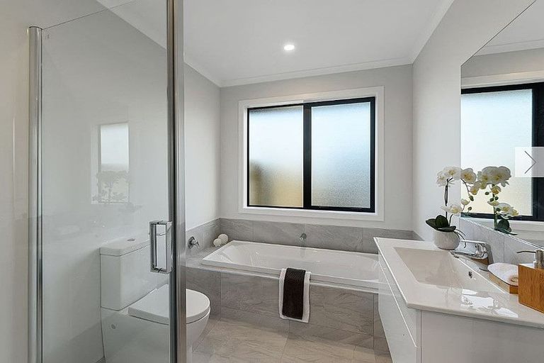 Photo of property in 30 Reuben Avenue, Rolleston, 7615