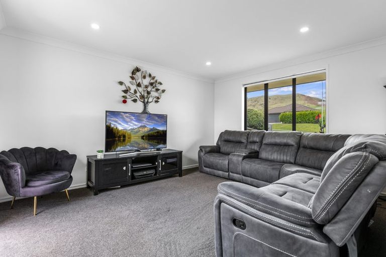 Photo of property in 129 Ballintoy Park Drive, Welcome Bay, Tauranga, 3175