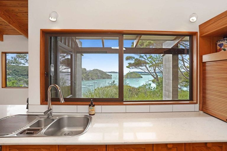 Photo of property in 3 Rowsell Lane, Kerikeri, 0294