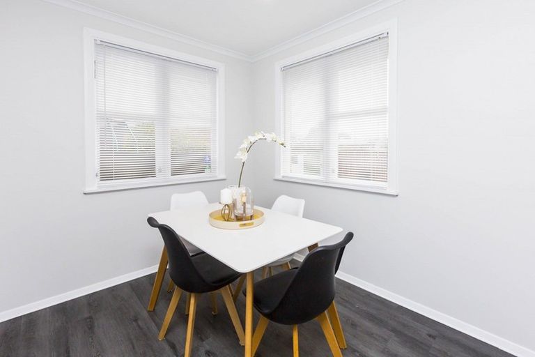 Photo of property in 9 Oregon Drive, Maoribank, Upper Hutt, 5018