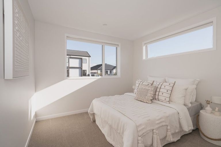 Photo of property in 37 Monaro Place, Papamoa, 3118