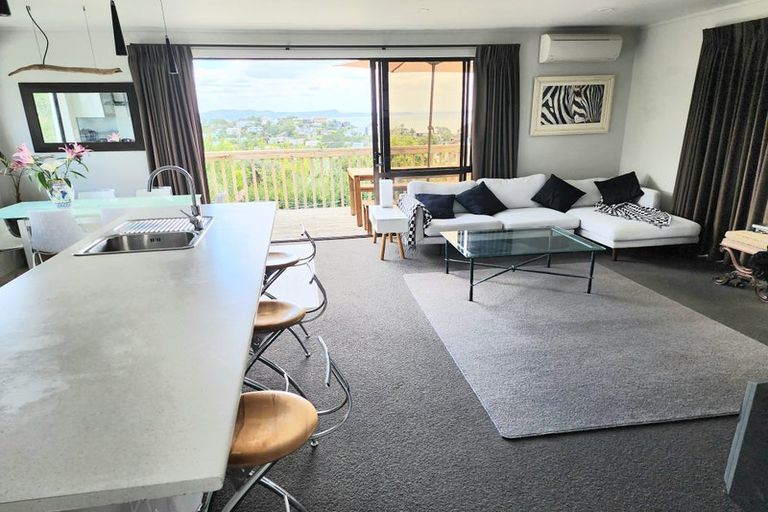 Photo of property in 34b Totara Road, Stanmore Bay, Whangaparaoa, 0932