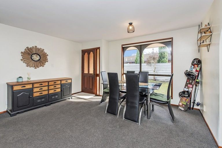 Photo of property in 15 William Street, Rolleston, 7614