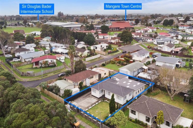 Photo of property in 30 Killington Crescent, Mangere, Auckland, 2022