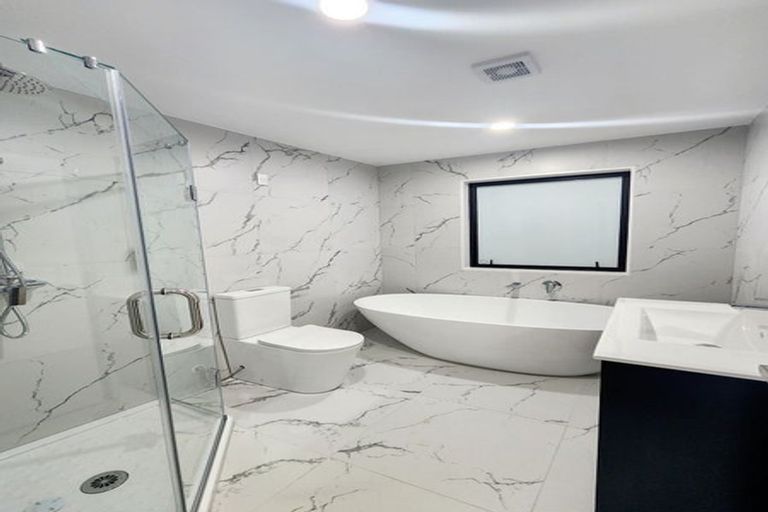 Photo of property in 46d Hart Road, Hauraki, Auckland, 0622