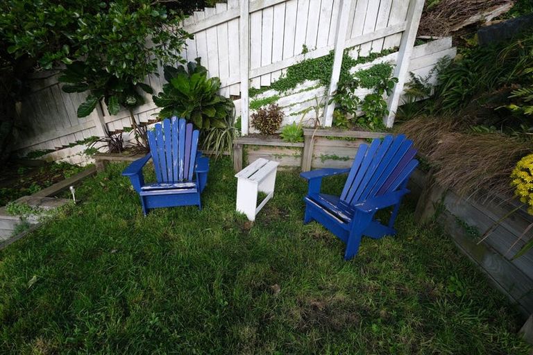 Photo of property in 21 Harland Street, Brooklyn, Wellington, 6021