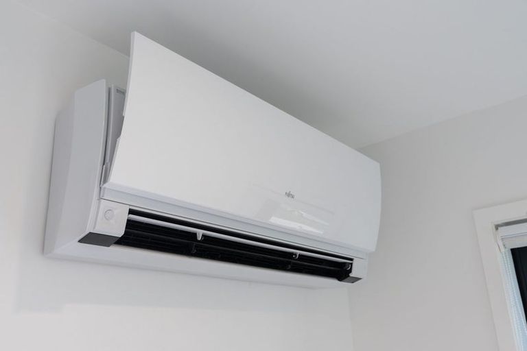 Photo of property in 4/183 Cambridge Terrace, Fairfield, Lower Hutt, 5011