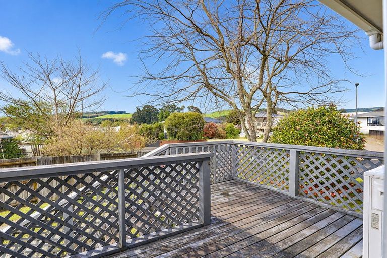 Photo of property in 11 Crystal Place, Pukehangi, Rotorua, 3015