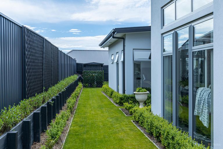 Photo of property in 28 Meadowstone Street, Gleniti, Timaru, 7910