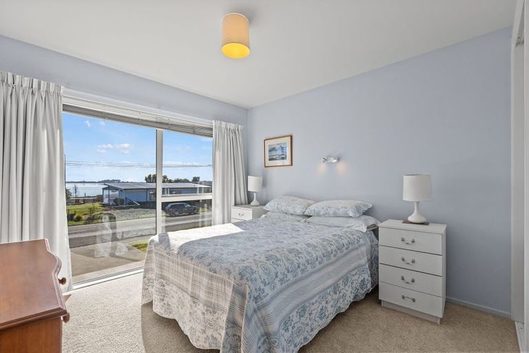 Photo of property in 2/8 Mccormacks Bay Road, Mount Pleasant, Christchurch, 8081