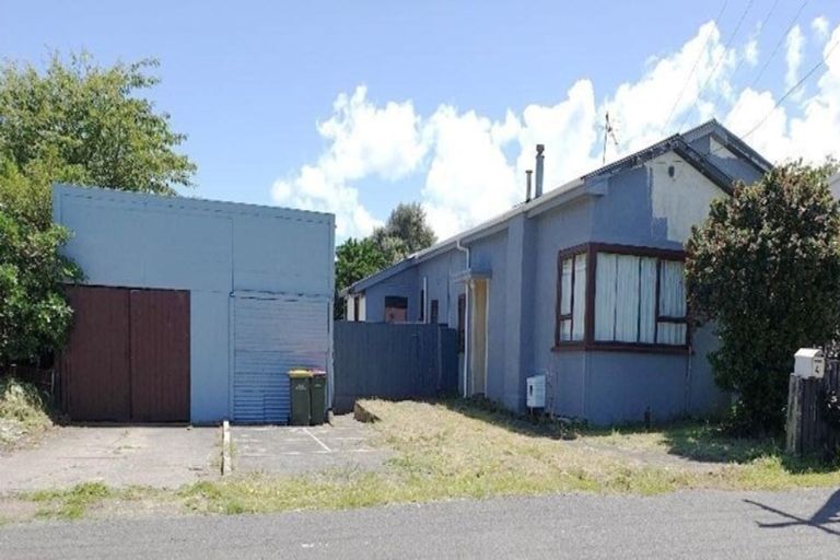 Photo of property in 4 Meredith Street, Patea, 4520
