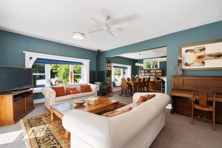 Photo of property in 56 Dyers Pass Road, Cashmere, Christchurch, 8022