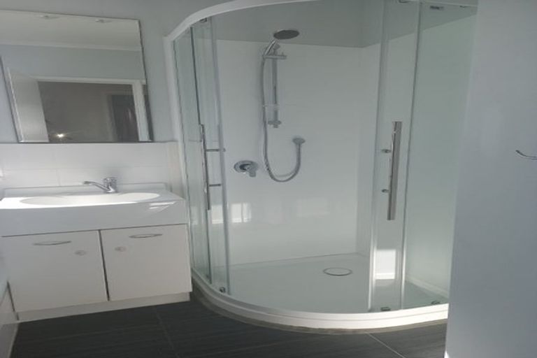 Photo of property in 15 Penrith Street, Westown, New Plymouth, 4310