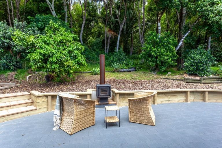 Photo of property in 123 Park Avenue, Whangamata, 3620