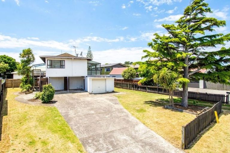 Photo of property in 145a Dickson Road, Papamoa Beach, Papamoa, 3118