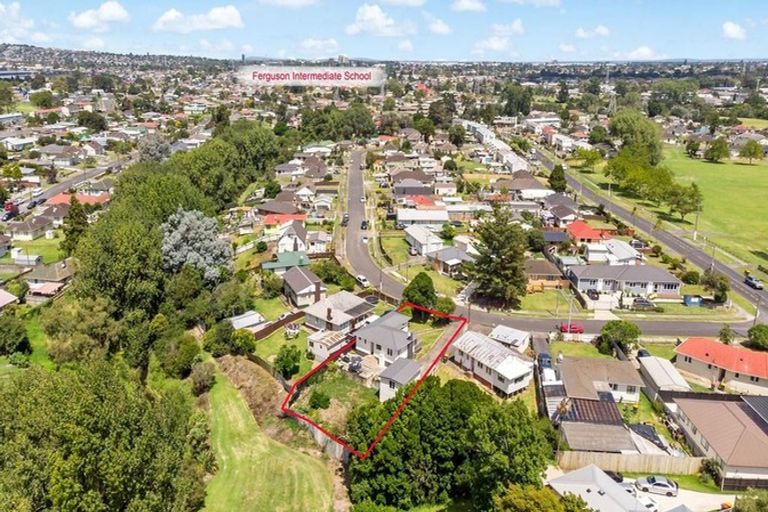 Photo of property in 8 Williams Crescent, Otara, Auckland, 2023
