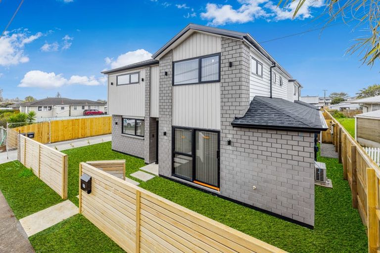 Photo of property in 37a Steven Street, Mangere East, Auckland, 2024