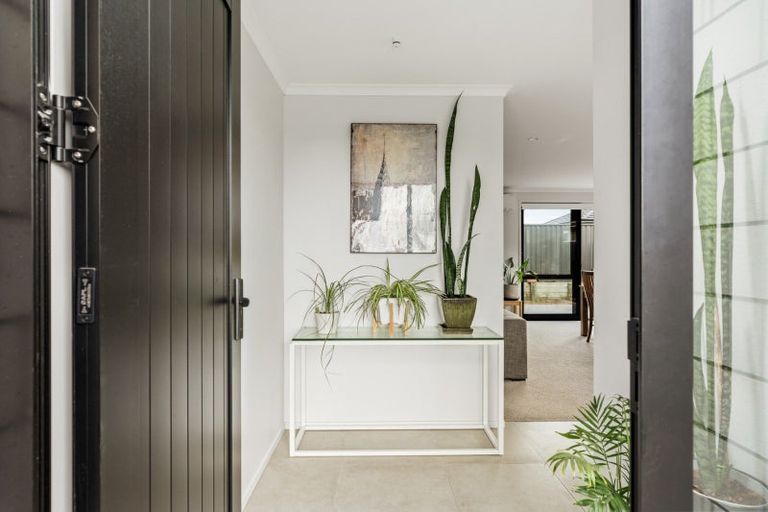 Photo of property in 24 Raynor Crescent, Pyes Pa, Tauranga, 3112